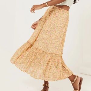 Rare Spell & the Gypsy Skirt